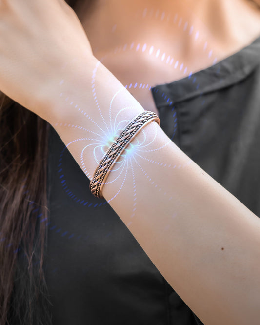 Women’s Inlay Copper Wire Magnetic Therapy Bracelet Bangle