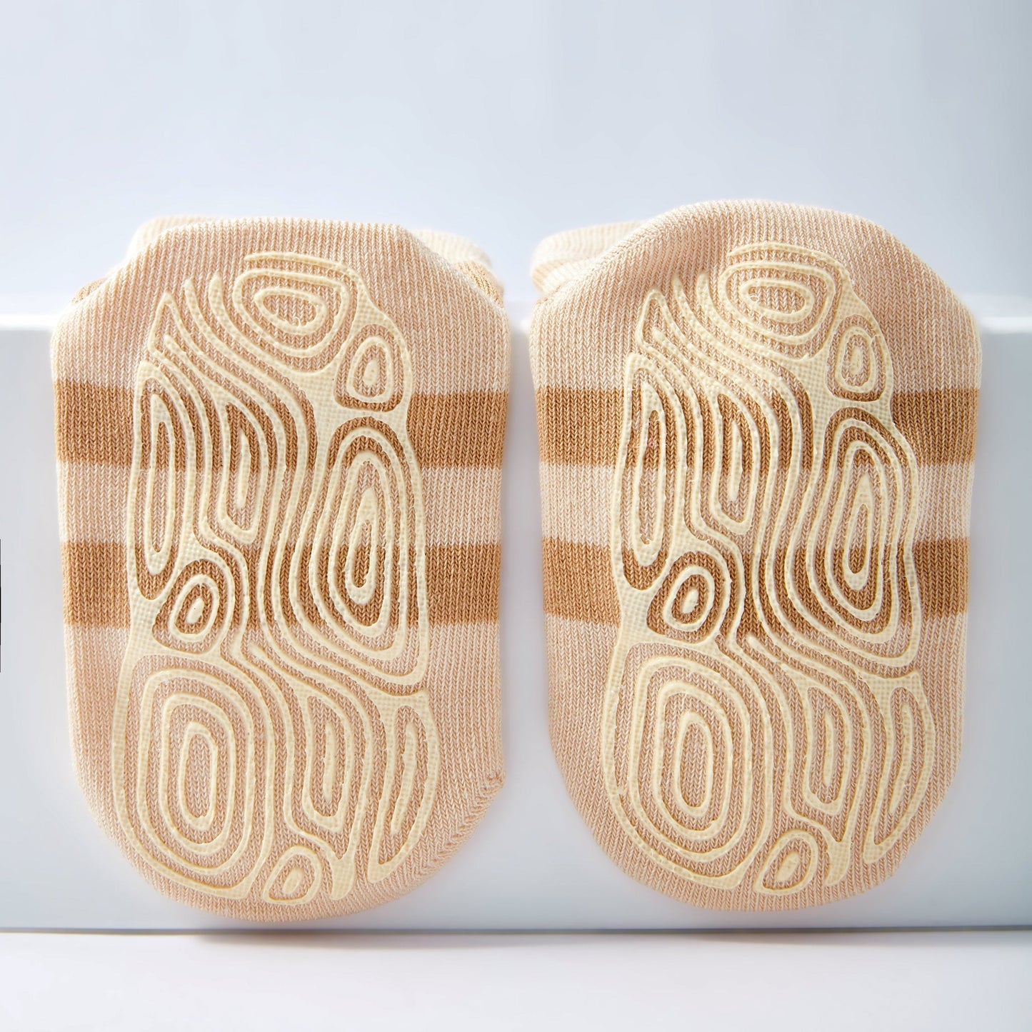 Socks Ladybug & Friends- Organic- 4 Pairs of Stay-On Baby & Toddler Non-Slip Socks