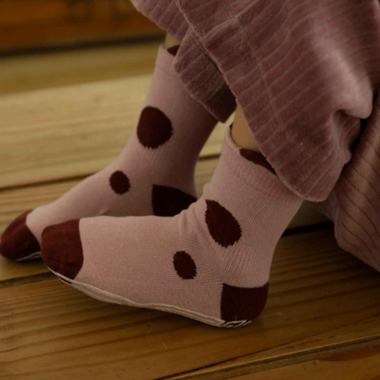 Socks Ladybug & Friends- Organic- 4 Pairs of Stay-On Baby & Toddler Non-Slip Socks