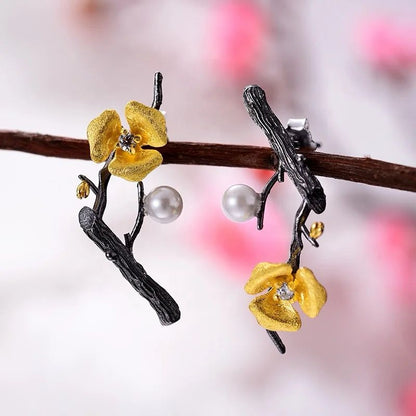 Flower Earrings with Pearl