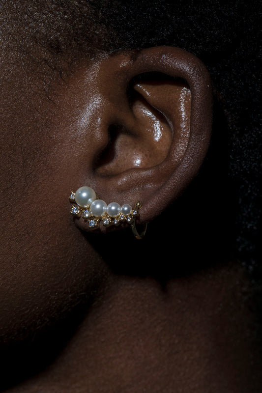 Ray of Sunshine Pearl Earrings