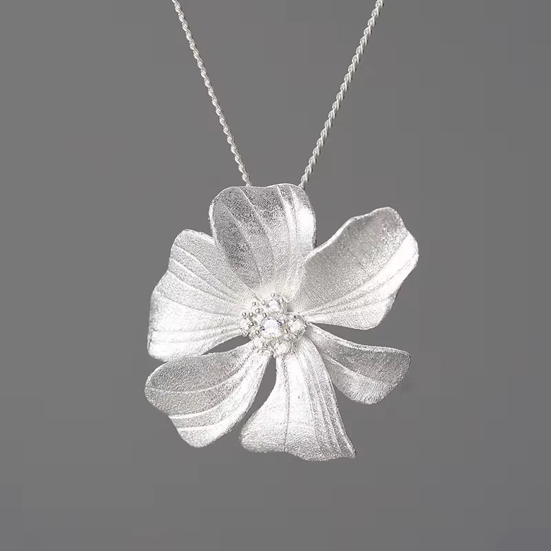 Peony Necklace