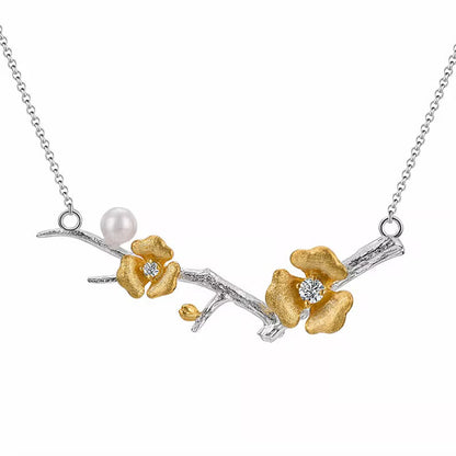 Flower Necklace with Pearl