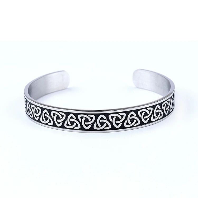 Ornamental Design Men Bracelet