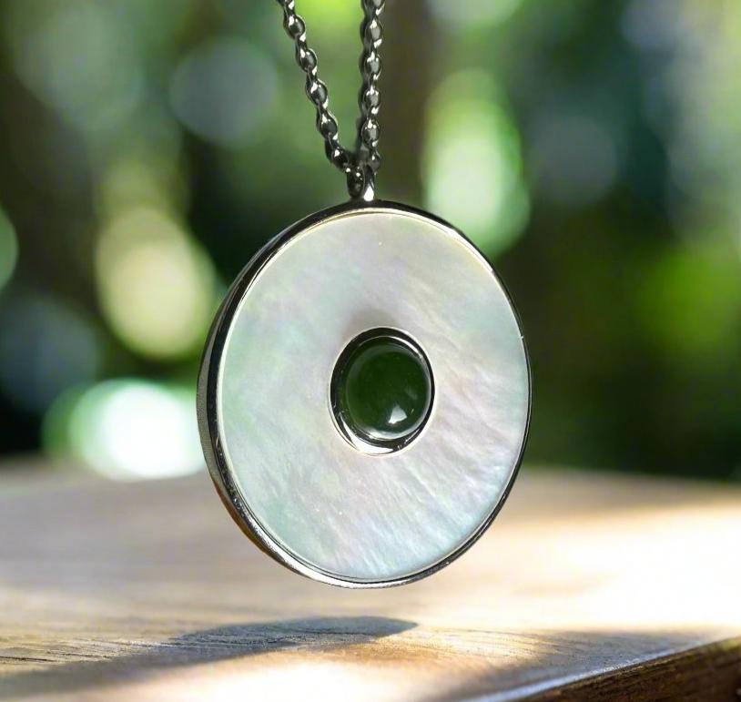 Charms & Pendants jewelry Canadian Jade and Mother of Pearl Pendant - 4118