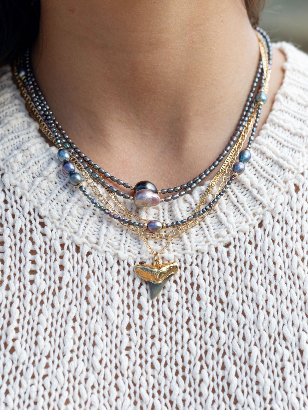 Gold Peacock Pearl Bead Necklace - Hiwahiwa