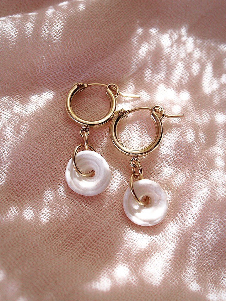 Puka Shell Hoop Earrings - Kahale