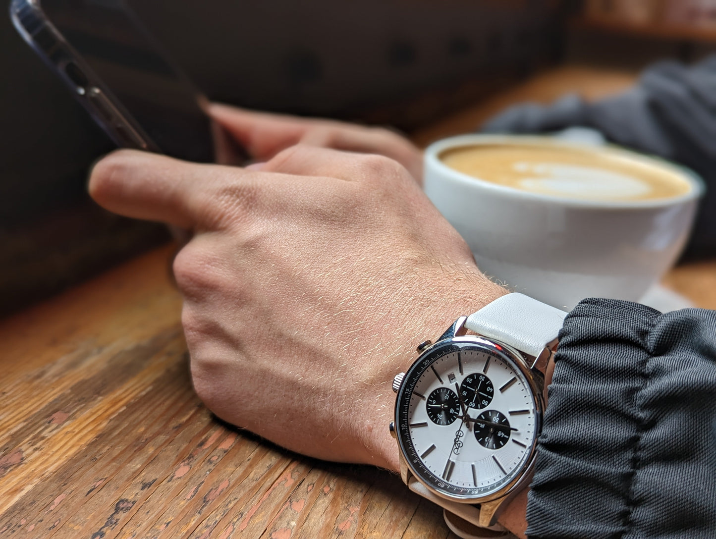 wristwatch White and Black Chronograph