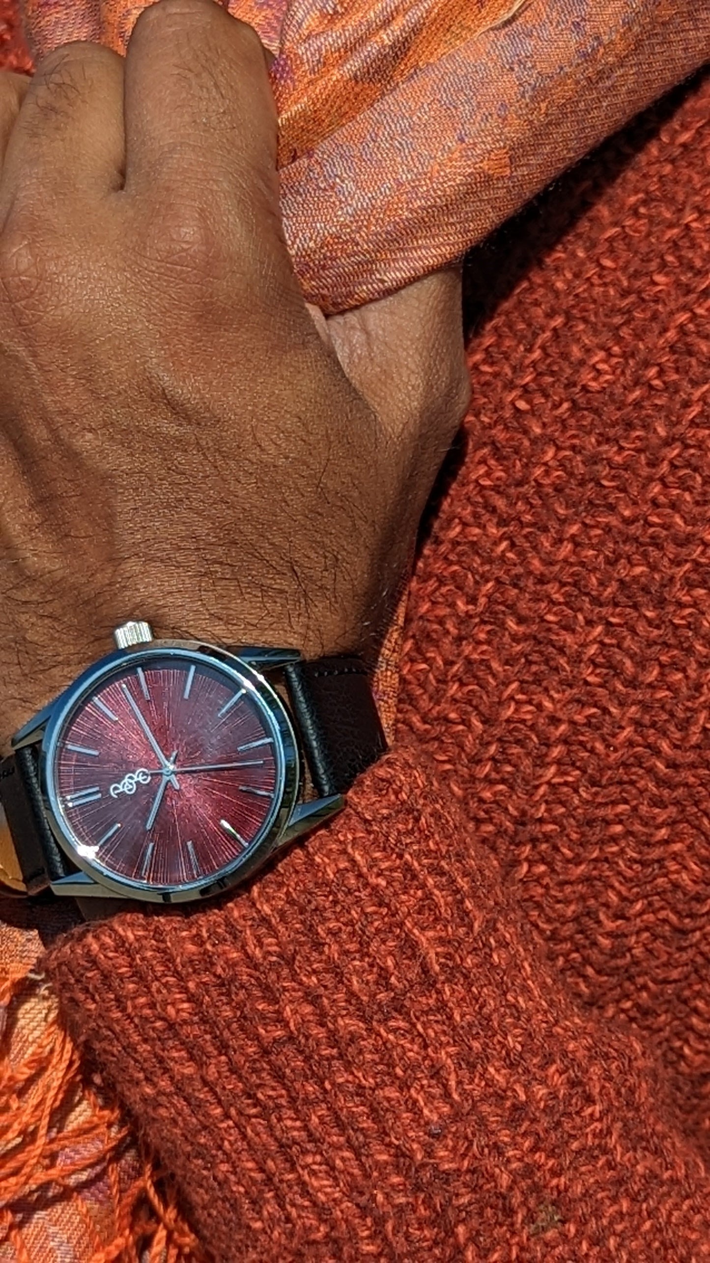 wristwatch Burgundy Sunburst Watch