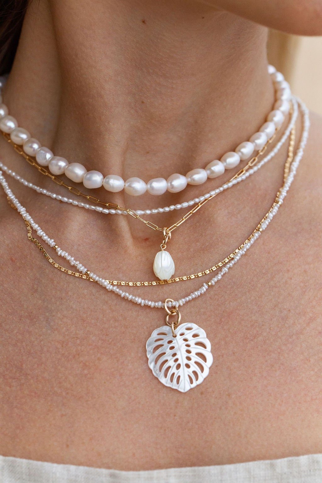 White Pearl Choker Necklace - Ala